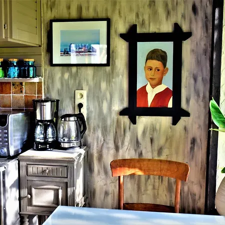 Casa vacanze Maison Jeanny, Full House With Big Garden *