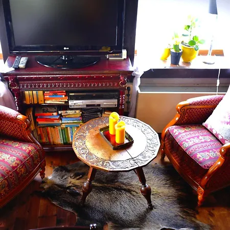 Maison Jeanny, Full House With Big Garden Casa vacanze