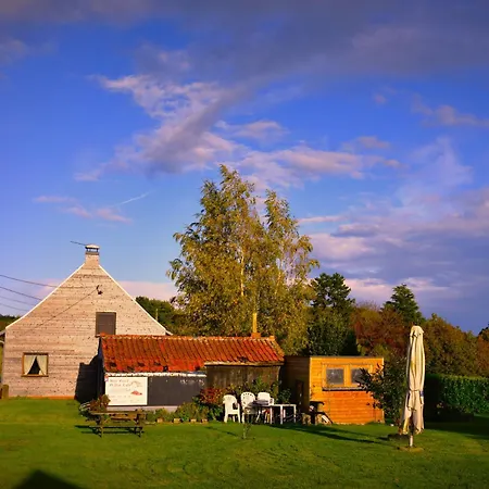 Casa vacanze Maison Jeanny, Full House With Big Garden