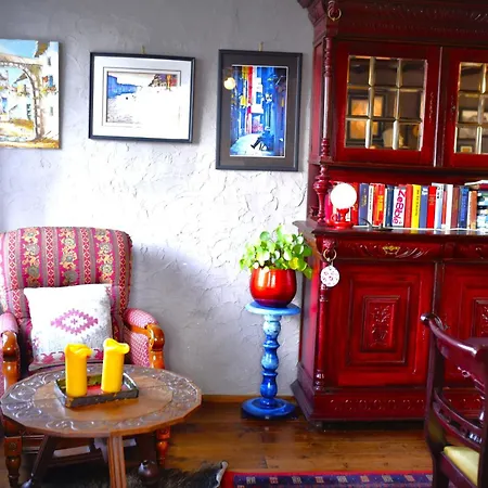 Maison Jeanny, Full House With Big Garden *