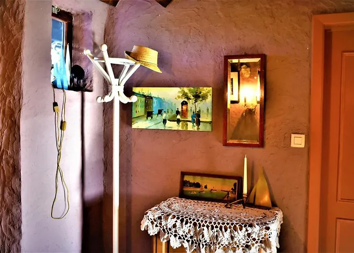 Maison Jeanny, Full House With Big Garden * Frasnes-lez-Anvaing