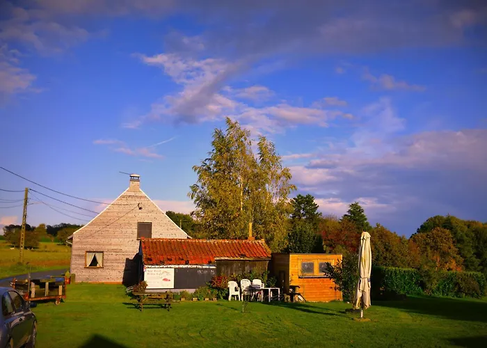 Hébergement de vacances Maison Jeanny, Full House With Big Garden