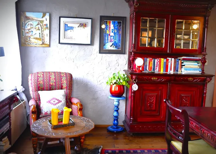 Maison Jeanny, Full House With Big Garden *